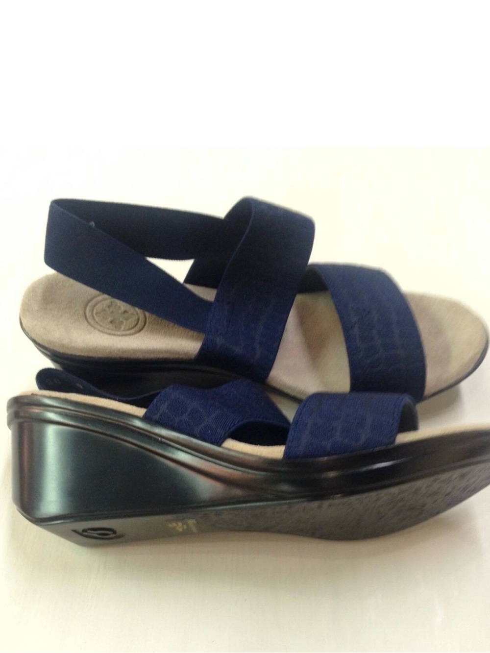 Charleston Shoe Co. PALMETTO Navy Blue Croc size 8 wedge sandal - NWT & Box - Picture 2 of 12